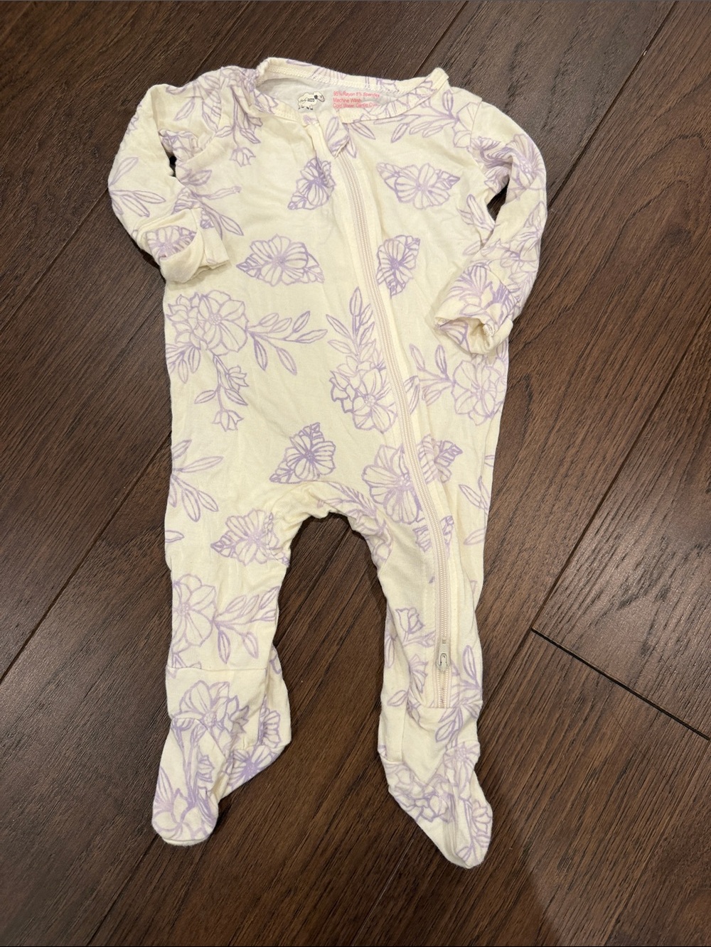 Baby Grey Footed Onesie 0-3 Months with Purple Flowers - C39-123